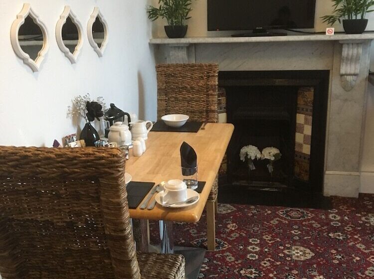 膳宿费 Garswood Guesthouse