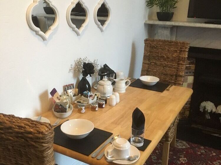 膳宿费 Garswood Guesthouse