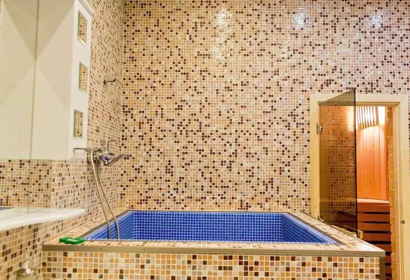 پانسیون Guest House Akvatoria