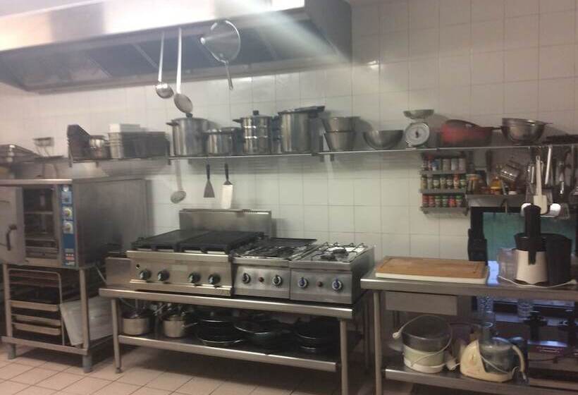 ペンション Les Fleurs Bleues