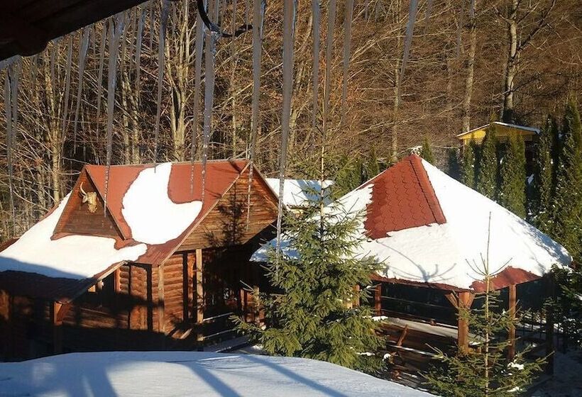 پانسیون Vila Aura