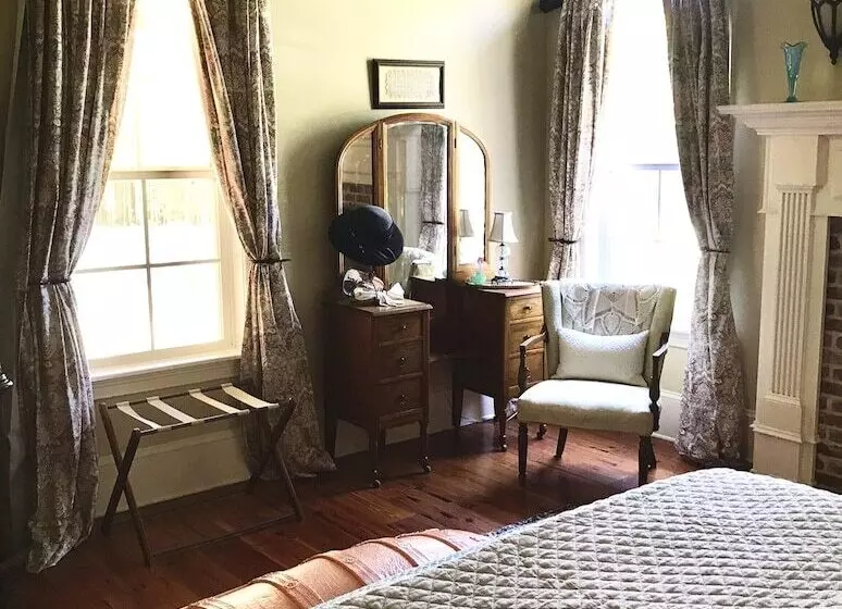 Aamiaismajoitus (B&B) Concord Inn