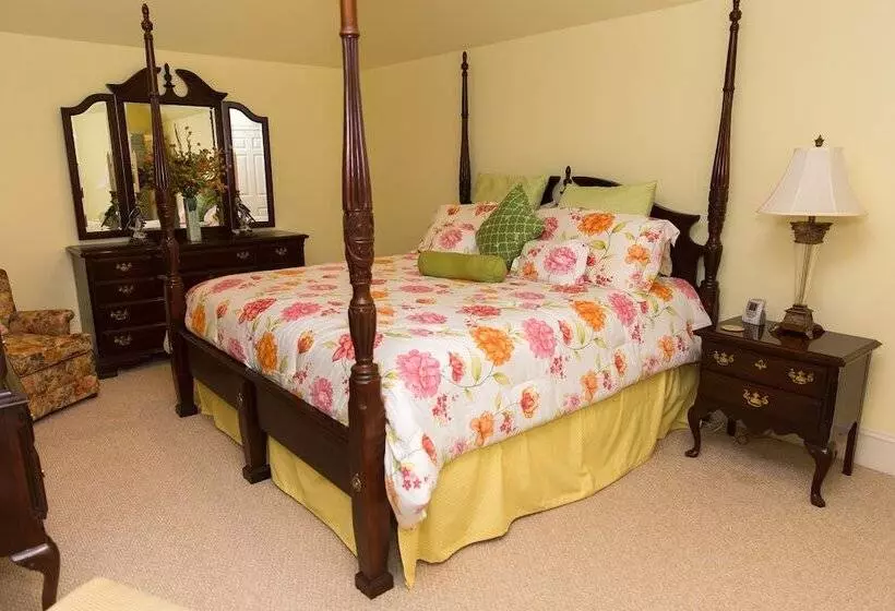 Aamiaismajoitus (B&B) Concord Inn