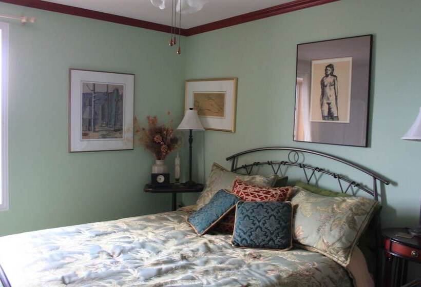 تختخواب و صبحانه La Maison Sous Les Lilas