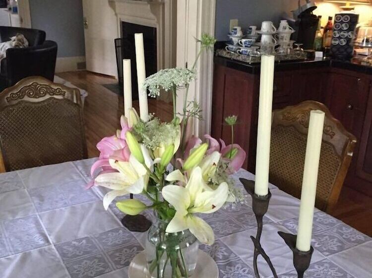 مبيت وإفطار Scotch Hill Inn