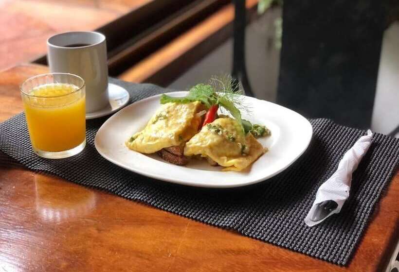 Freddys Place Bed And Breakfast