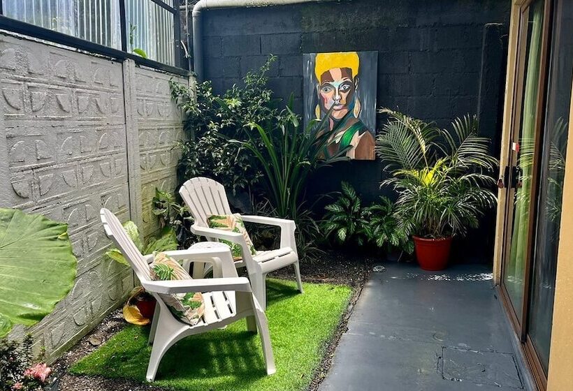 Freddys Place Bed And Breakfast