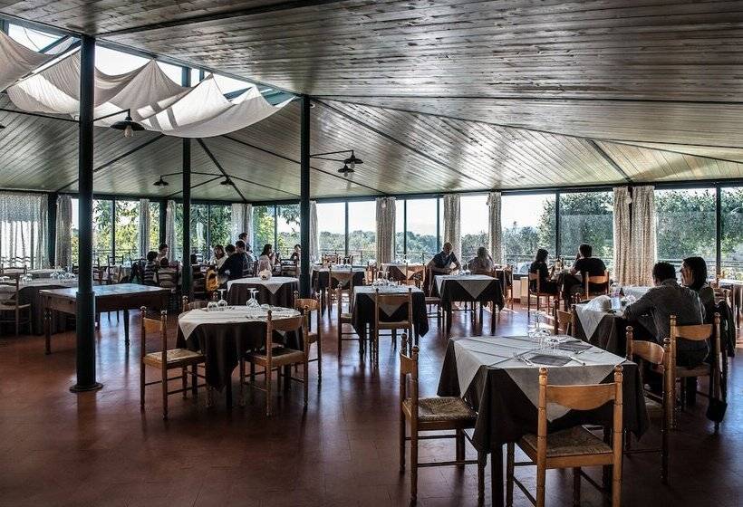 בית מלון כפרי Albergo Scilla