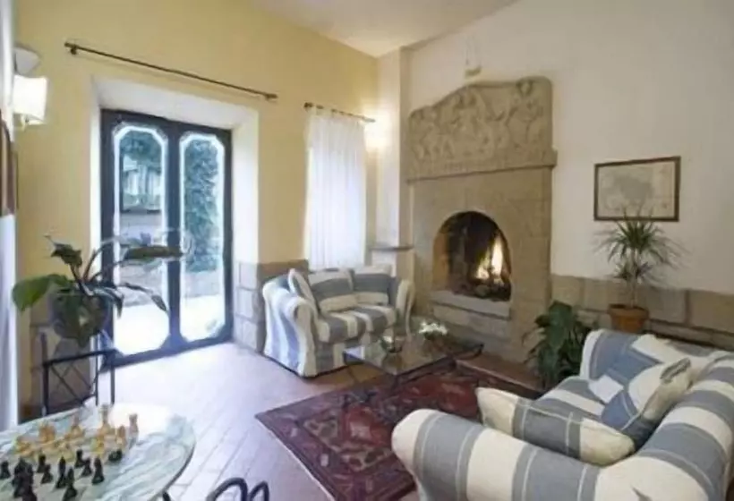 ホテル Albergo Scilla