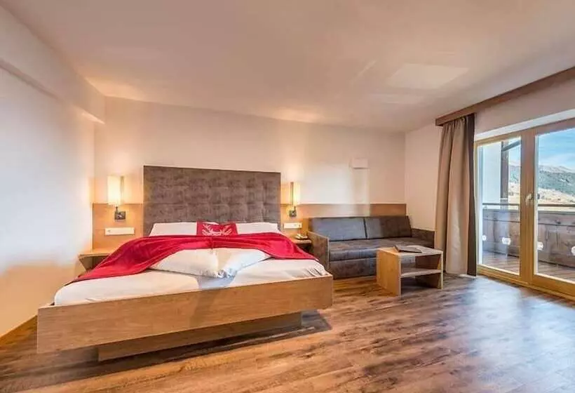 Hotelli Alpenfrieden