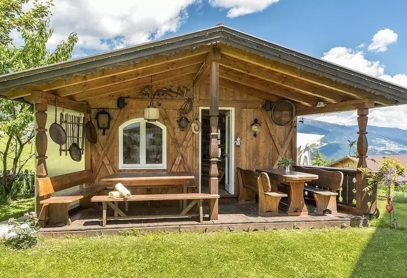 Hotelli Alpenfrieden