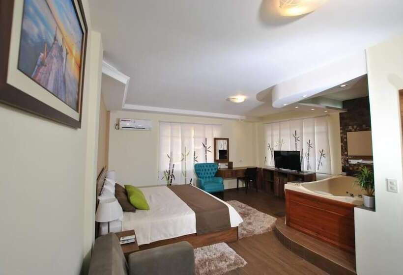 فندق Aqua Park El Surillal