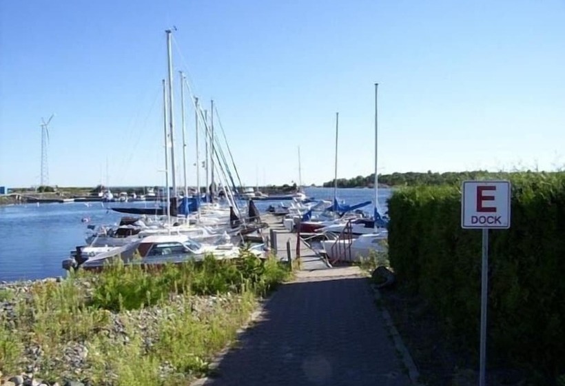 בית מלון כפרי Auberge Eldo Inn