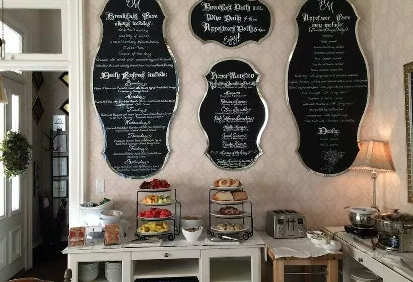 Hotelli Honor Mansion