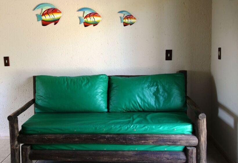 هتل Pousada Cantinho Do Rosa