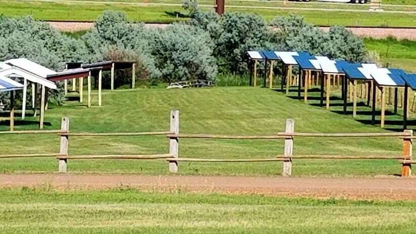 فندق Suzies Camp