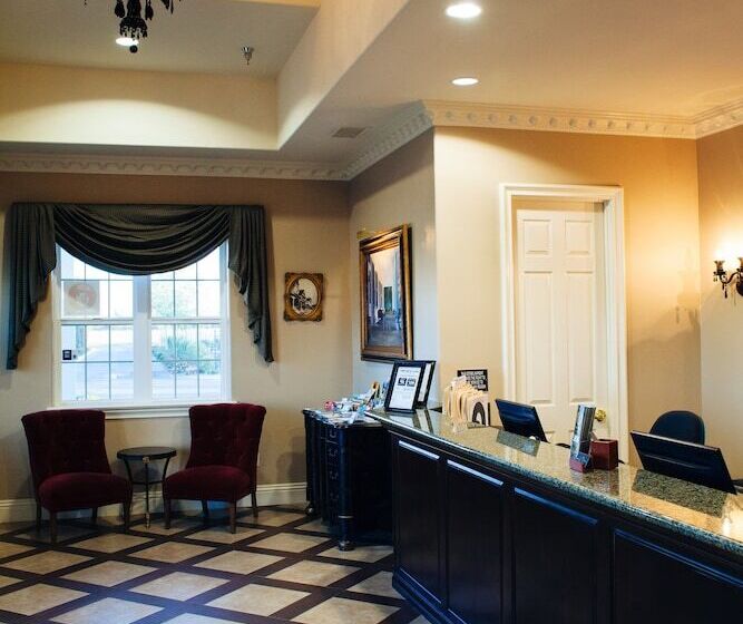 ホテル Vines Rv Resort