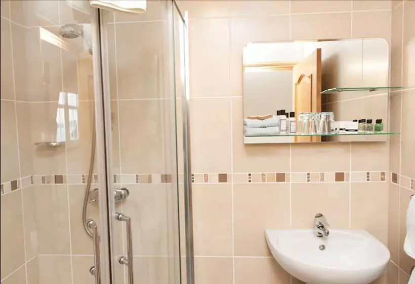 Majatalo Ardoran House B&b