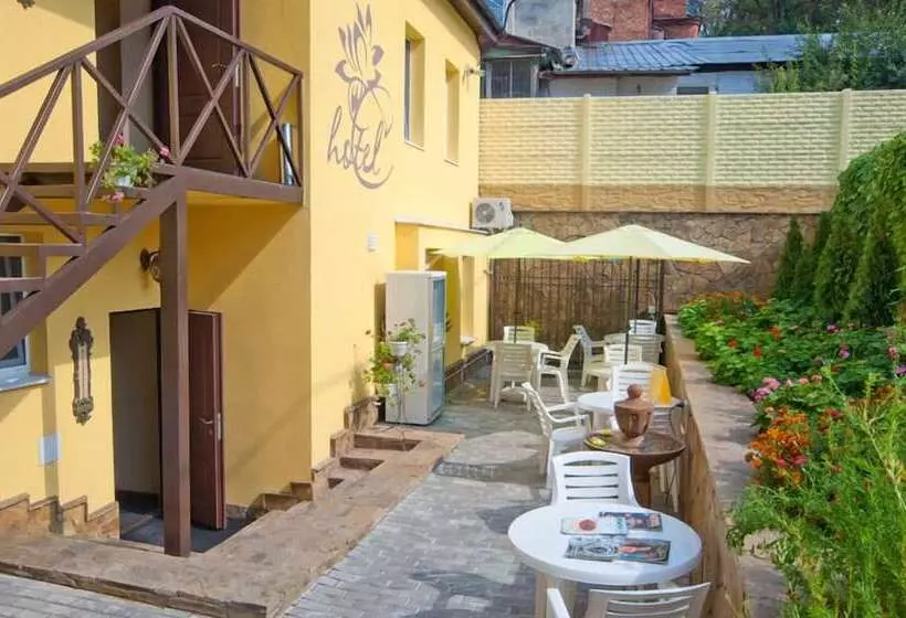 ペンション Complimente Guest House