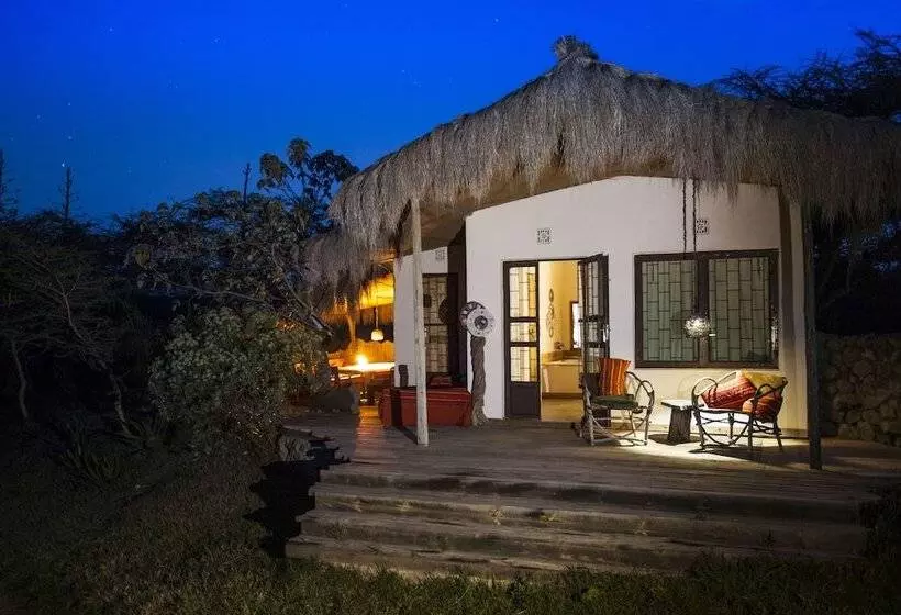 پانسیون Nature Homes   Africa Amini Life