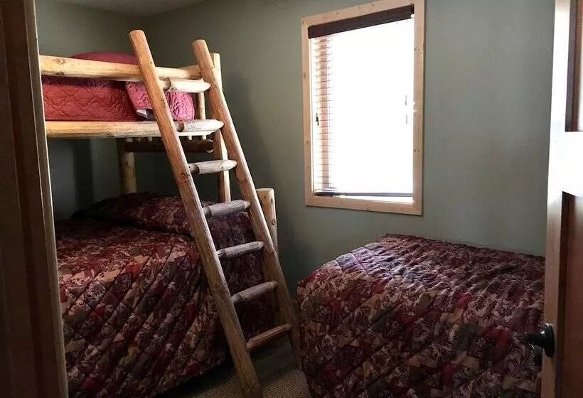 Lomakeskus Sportsman's Lodge