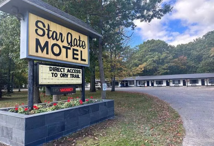 Star Gate Motel