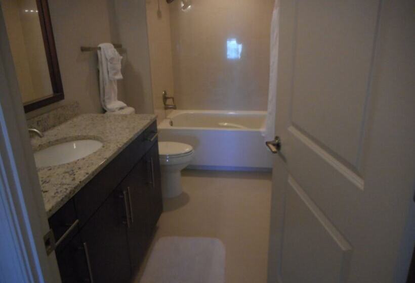 Weichert Suites At The Ovation