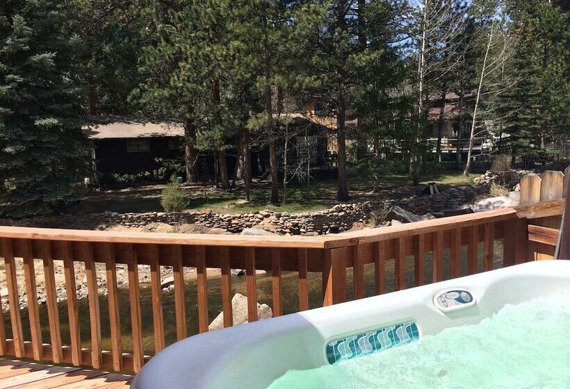 Wendy's Canyon Cottages