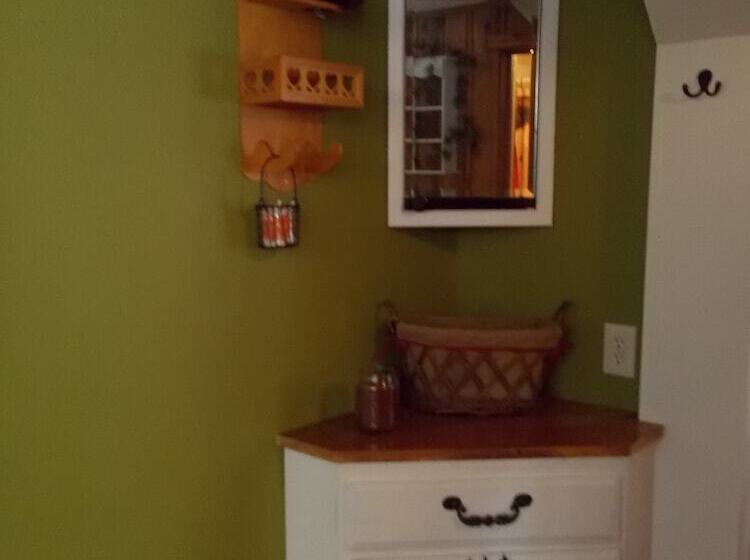 Wendy's Canyon Cottages