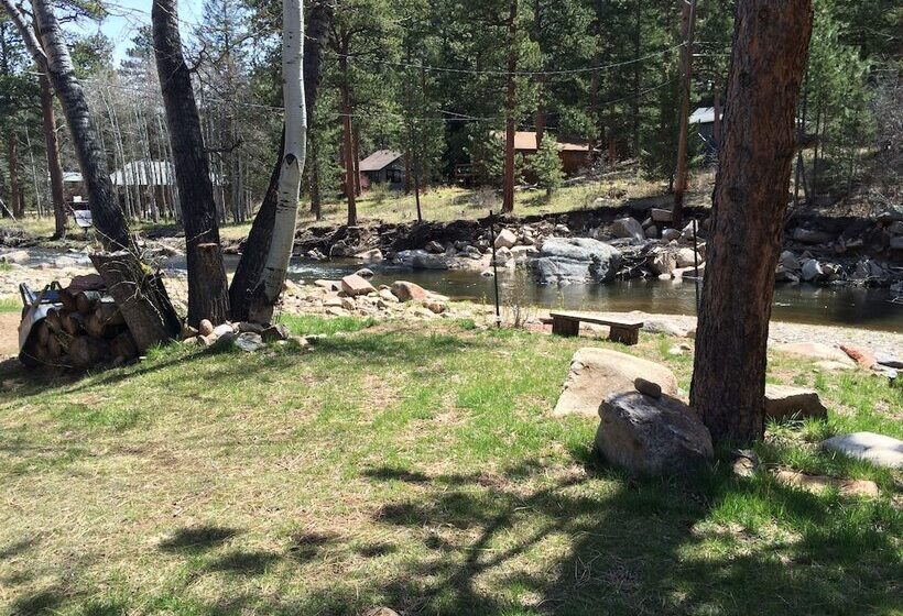 Wendy's Canyon Cottages