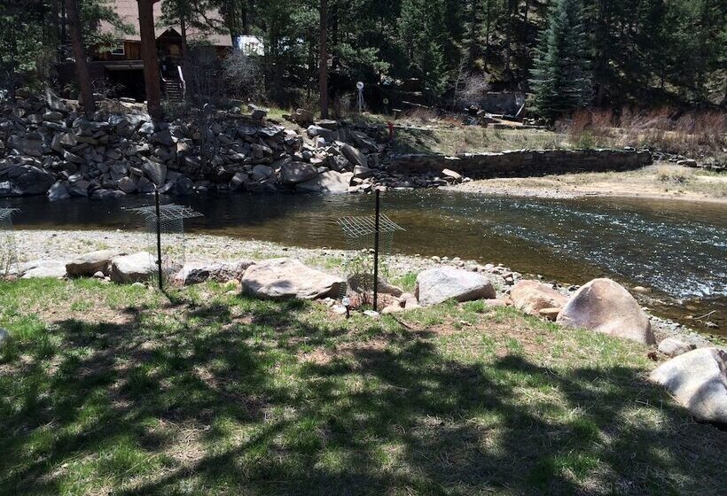 Wendy's Canyon Cottages