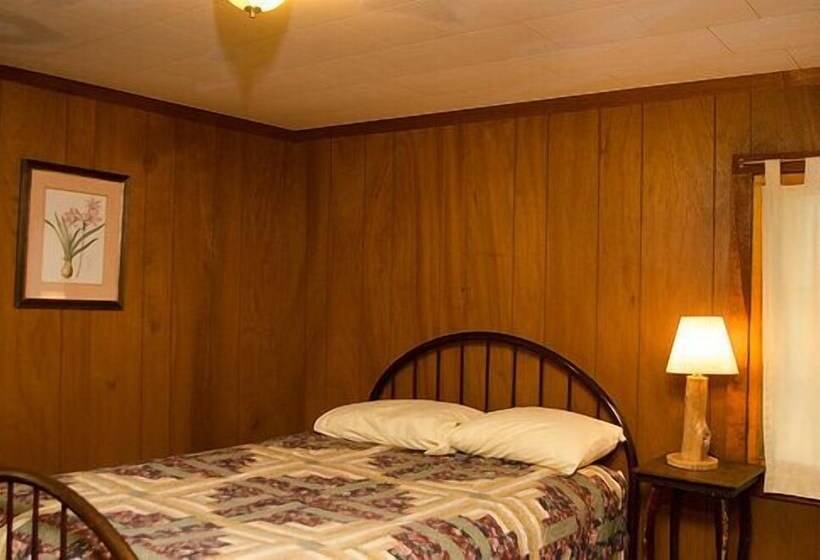 Woodland Beach Resort