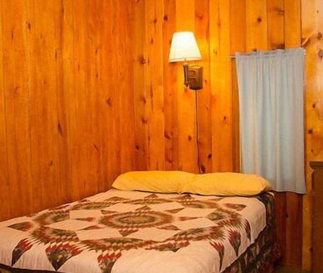 Woodland Beach Resort