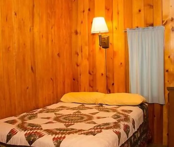 Woodland Beach Resort