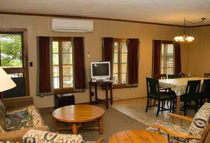 Woodland Beach Resort