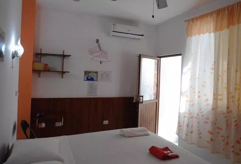 Hotelli Sun Island