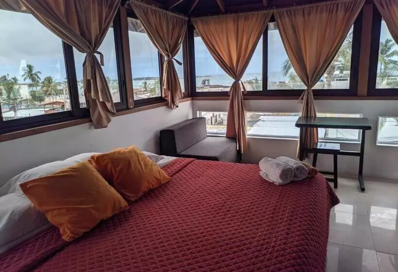 Hotelli Sun Island