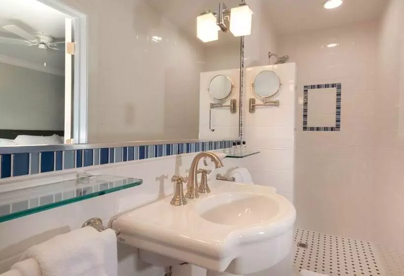 モーテル Atlantic Inn