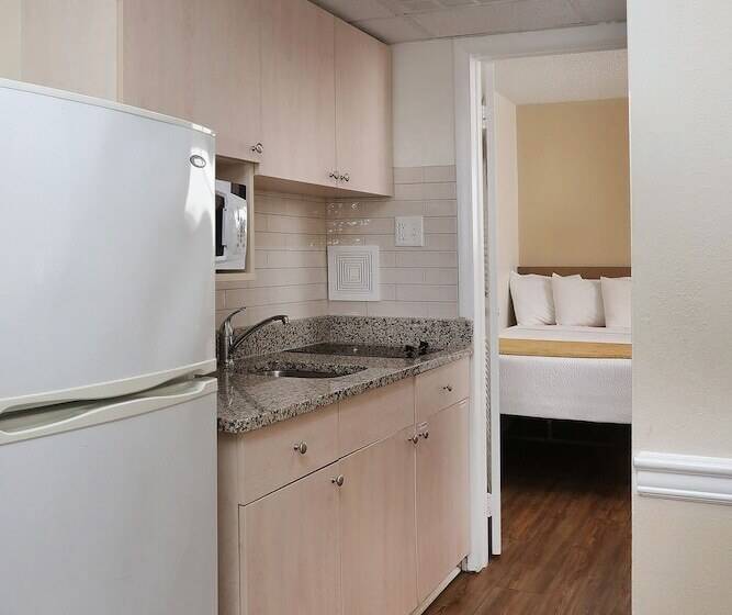 فندق على الطريق Matador Oceanfront Resort