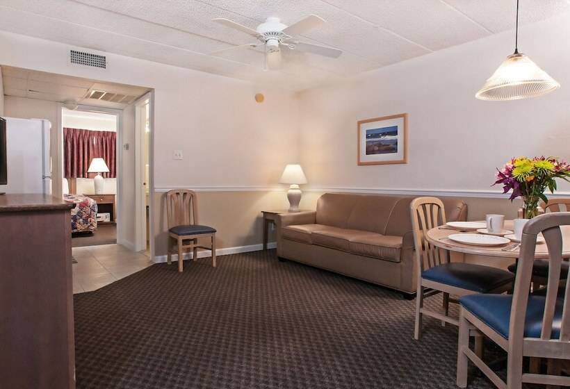 فندق على الطريق Matador Oceanfront Resort