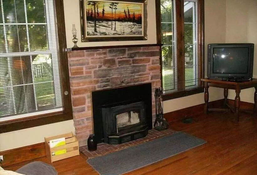 Sandbanks Beach Resort