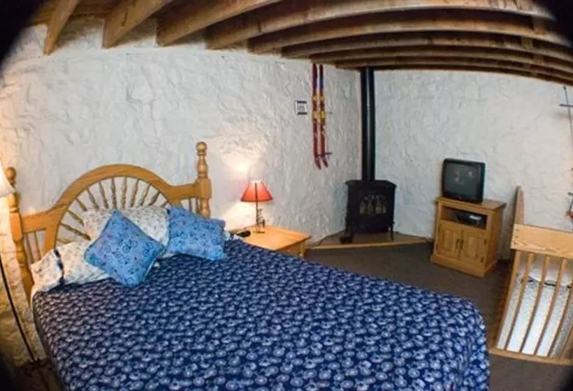 Stone Mill Hotel & Suites