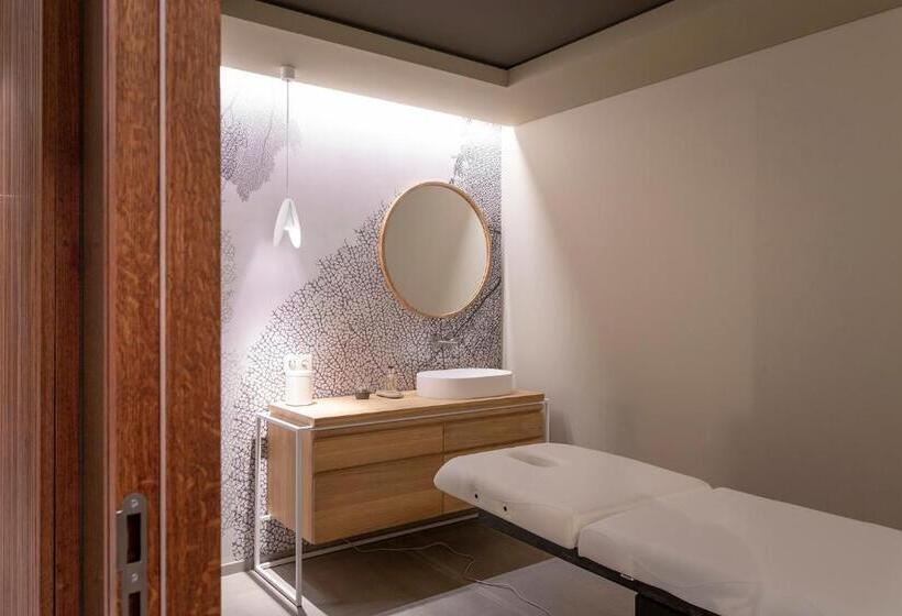 The Central City Luxury Serviced Residence