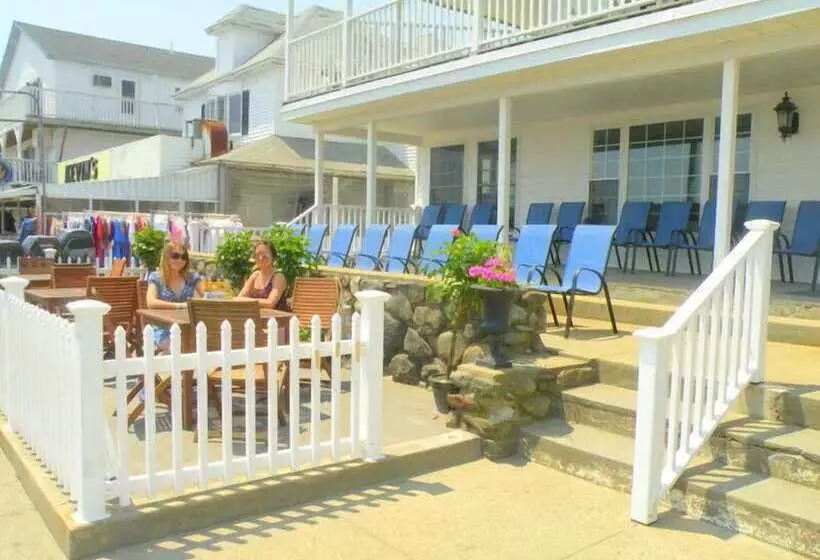 The Pelham Resort Motel