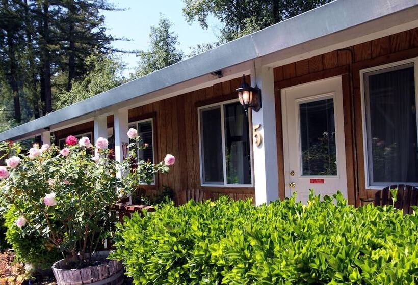 The Woods Hotel   Gay Lgbtq Cabins