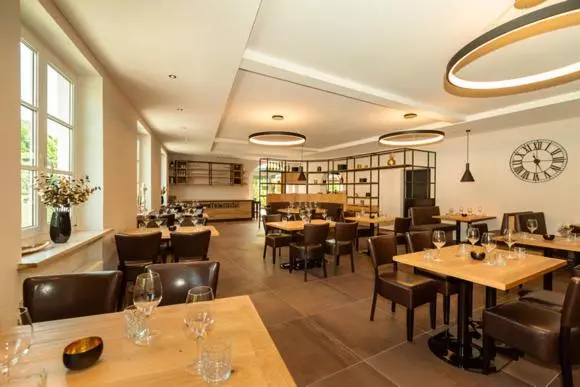 هتل Am Paulusbogen