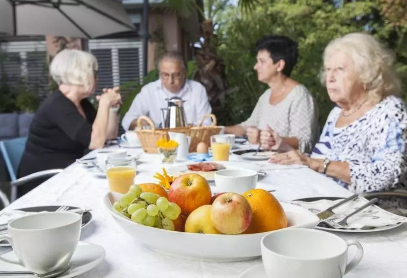 Business & Art Hotel Markgraf