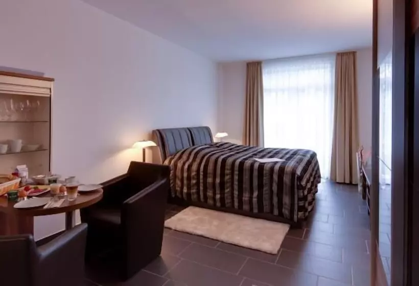 酒店 Campus Boardinghouse