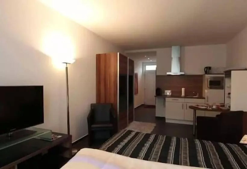 酒店 Campus Boardinghouse