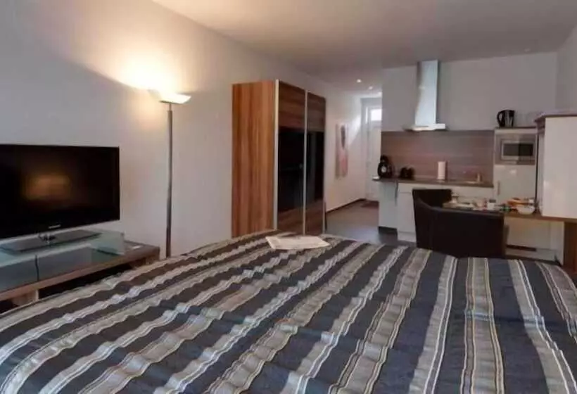 酒店 Campus Boardinghouse